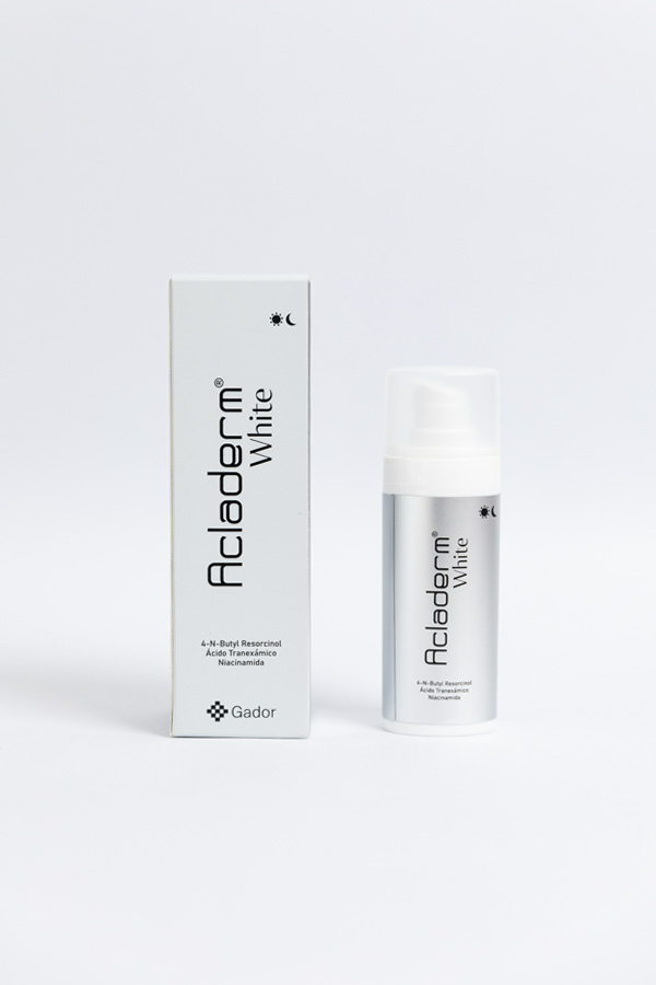 Gador ACLARADERM WHITE Emulsión aclarante facial.